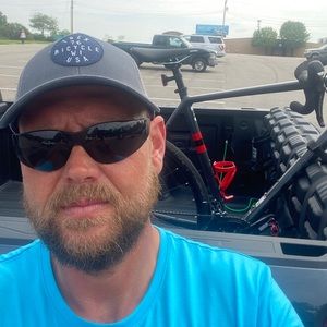 Meet your Posher, Aaron